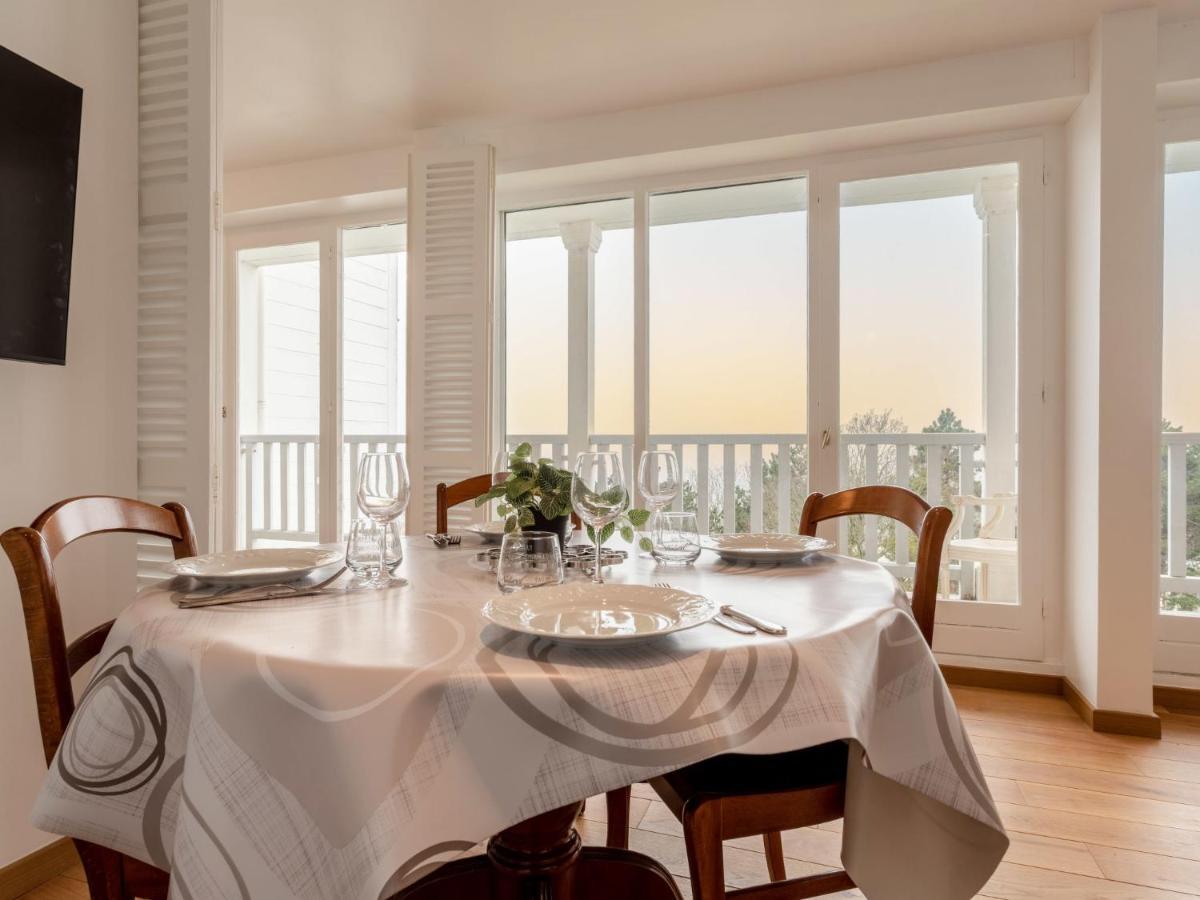 Apartment Le Parc Cordier-6 By Interhome Trouville-sur-Mer Luaran gambar